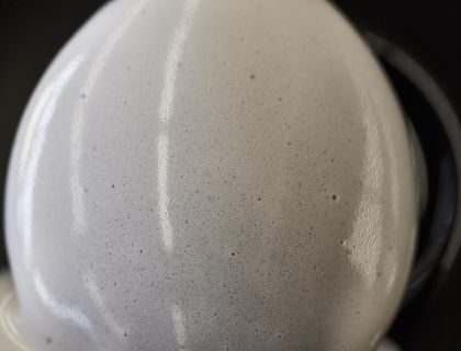 Latte Art. geschäumte Milch. Barista Kurs Goran Huber